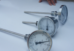 雙金屬溫度計的原理和結(jié)構(gòu)
